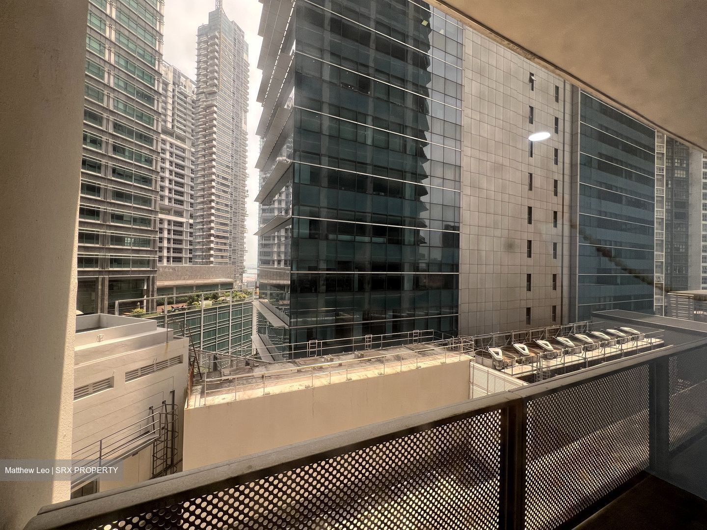 International Plaza (D2), Office #530781641